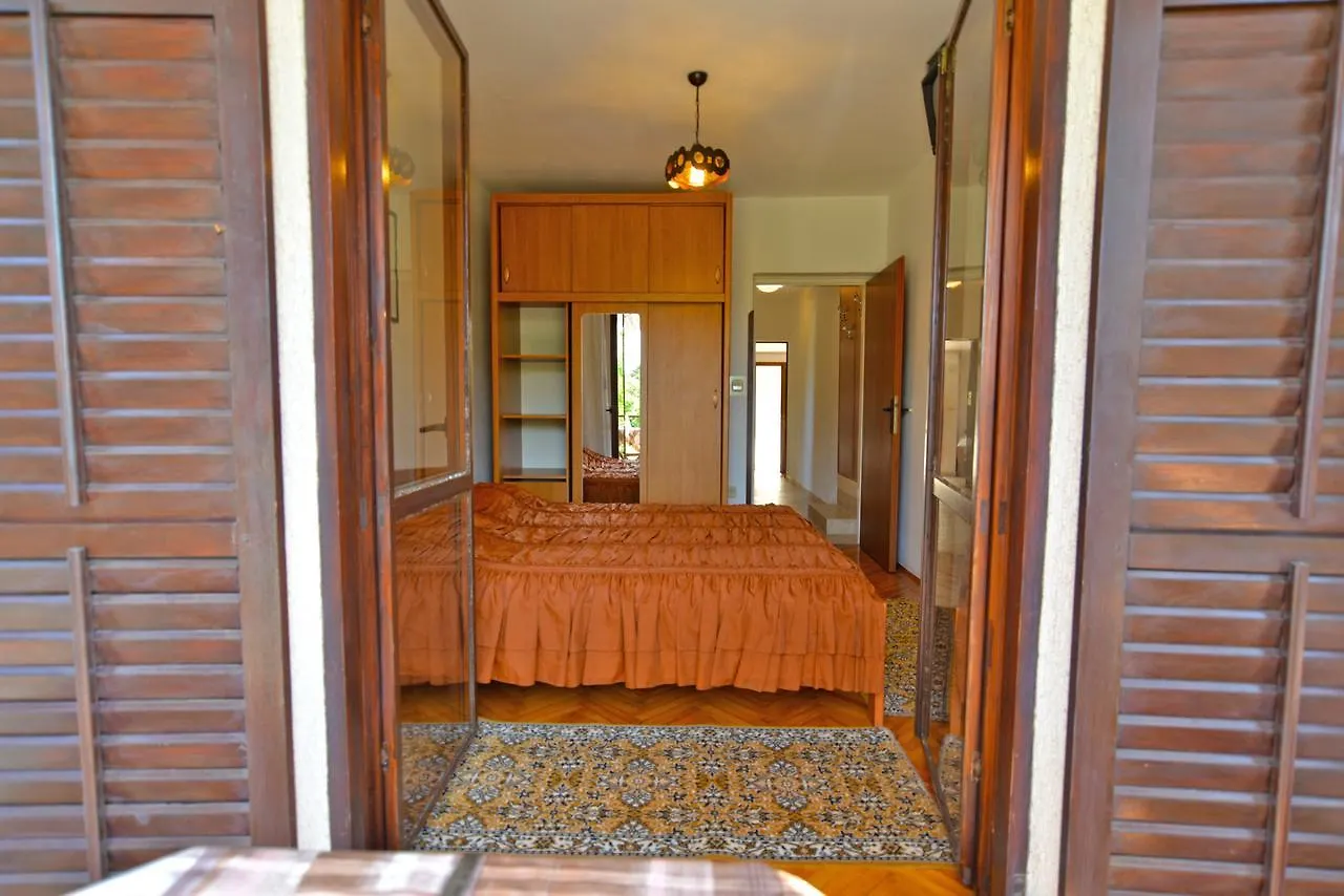 Apartment & Room Milka 1633 بولا