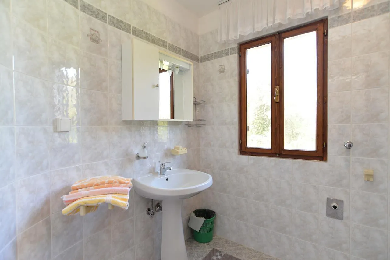 Apartment & Room Milka 1633 بولا